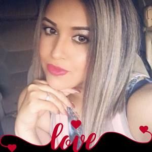 Meet your Posher, Mayra